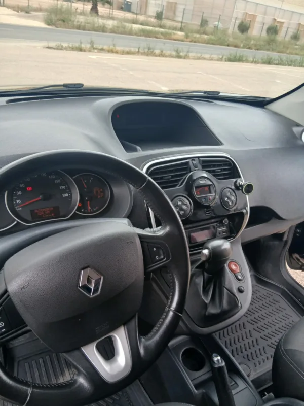 RENAULT KANGOO 1.5 DCI 90CV AUTOMATICA - Imagen 4