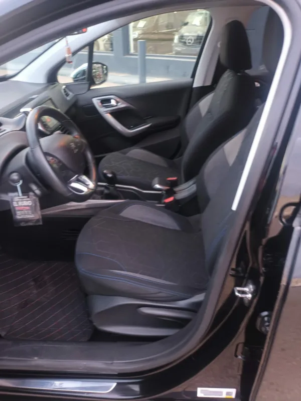 PEUGEOT 2008 1.5 HDI 100CV - Imagen 3