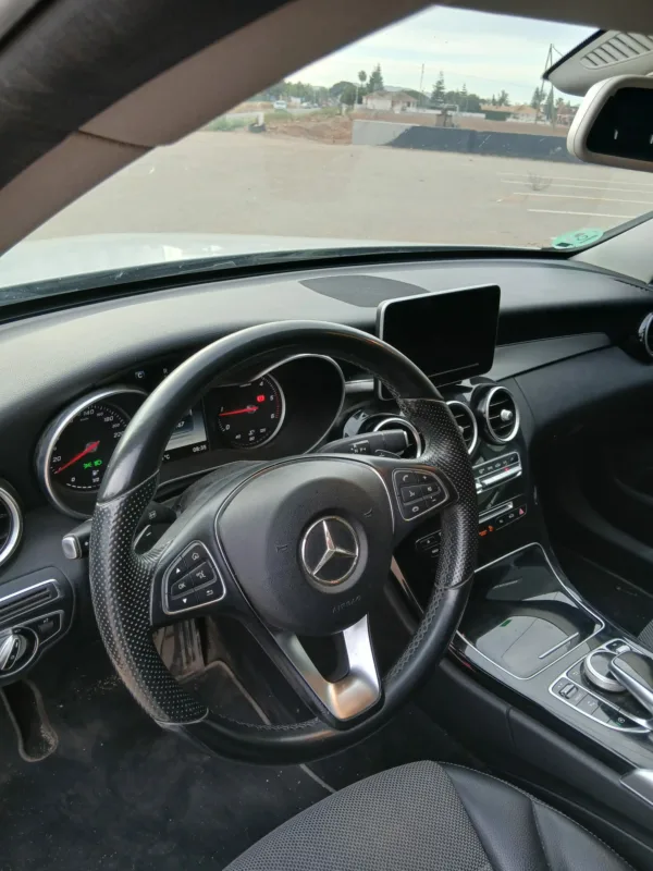 MERCEDES-BENZ CLASE C 220 d CDI 170CV AUTOMÁTICO - Imagen 4
