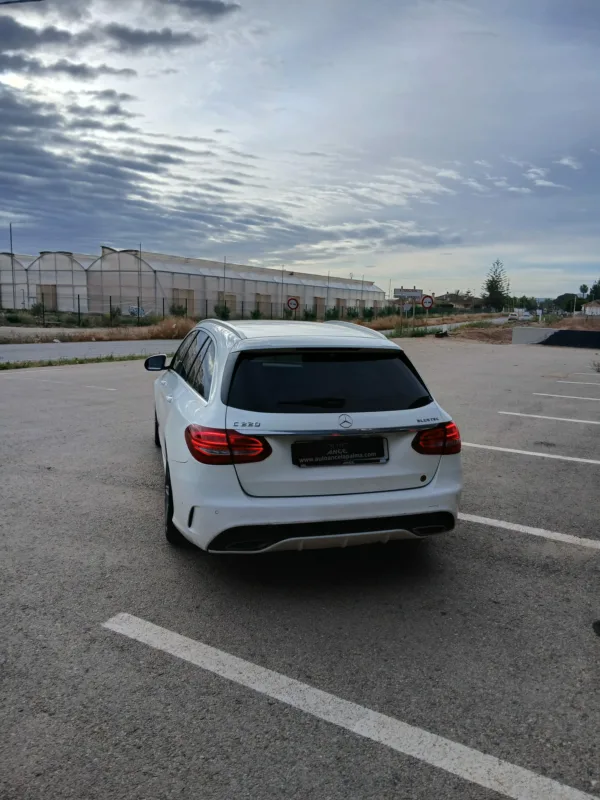 MERCEDES-BENZ CLASE C 220 d CDI 170CV AUTOMÁTICO - Imagen 3