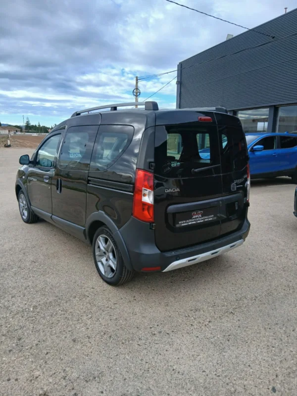 DACIA DOKKER STEPWAY 1.5 DCI 95CV - Imagen 4