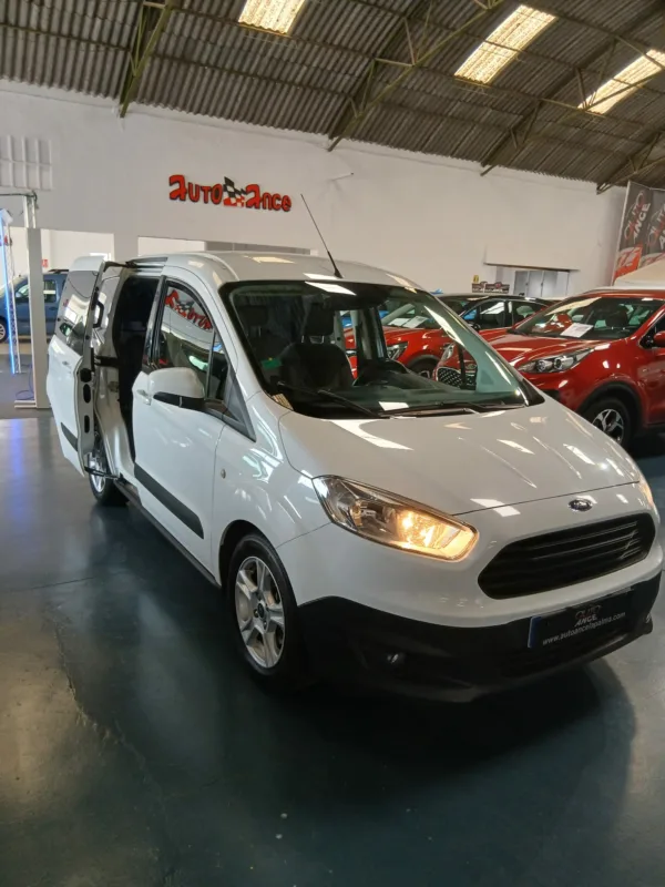 FORD TRANSIT COURIER 1.5 DCI 95CV