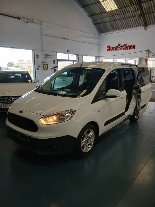 FORD TRANSIT COURIER 1.5 DCI 95CV - Imagen 2