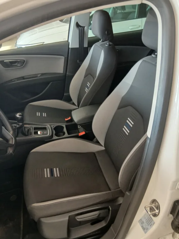 SEAT LEON 1.6 TDI 115CV - Imagen 7