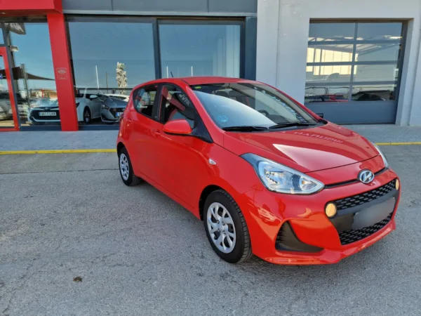 HYUNDAI i10 1.0 67CV - Imagen 2