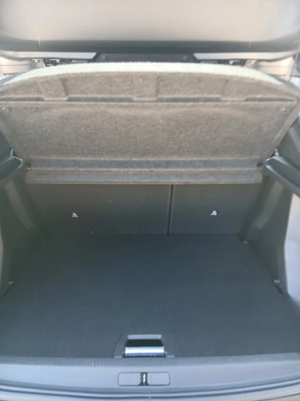PEUGEOT 2008 1.5 HDI 110CV - Imagen 8