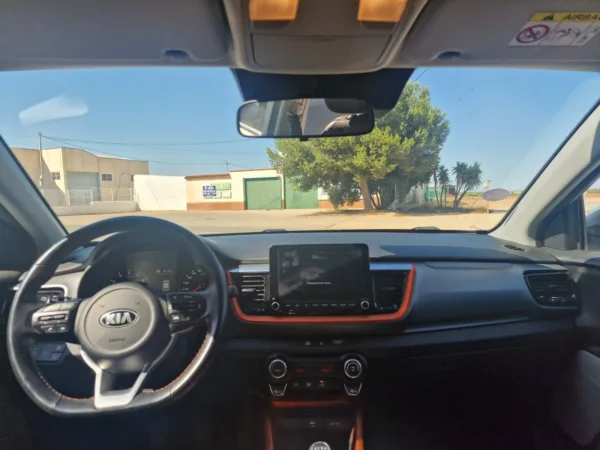 KIA STONIC 1.0 T-GDI 120CV MICRO HIBRIDO - Imagen 5