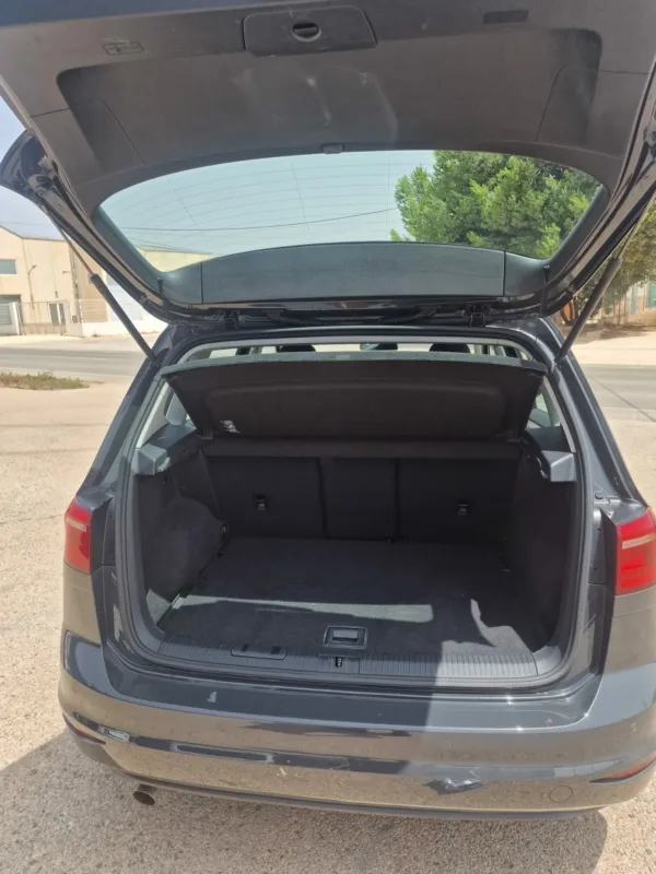 VOLKSWAGEN GOLF VI SPORTVAN 1.6 TDI 115CV - Imagen 9