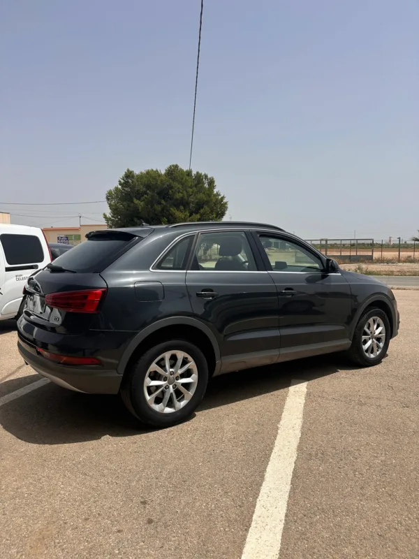 AUDI Q3 2.0 TDI 120CV - Imagen 6