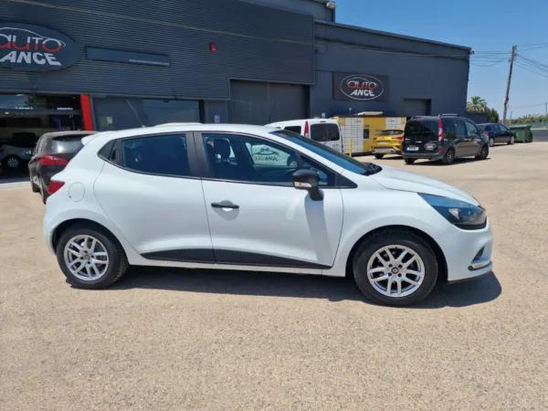 RENAULT CLIO 1.5 DCI 90CV - Imagen 2