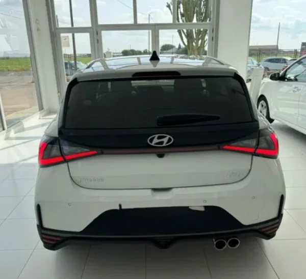 HYUNDAI I20 N LINE 1.2 80CV - Imagen 7