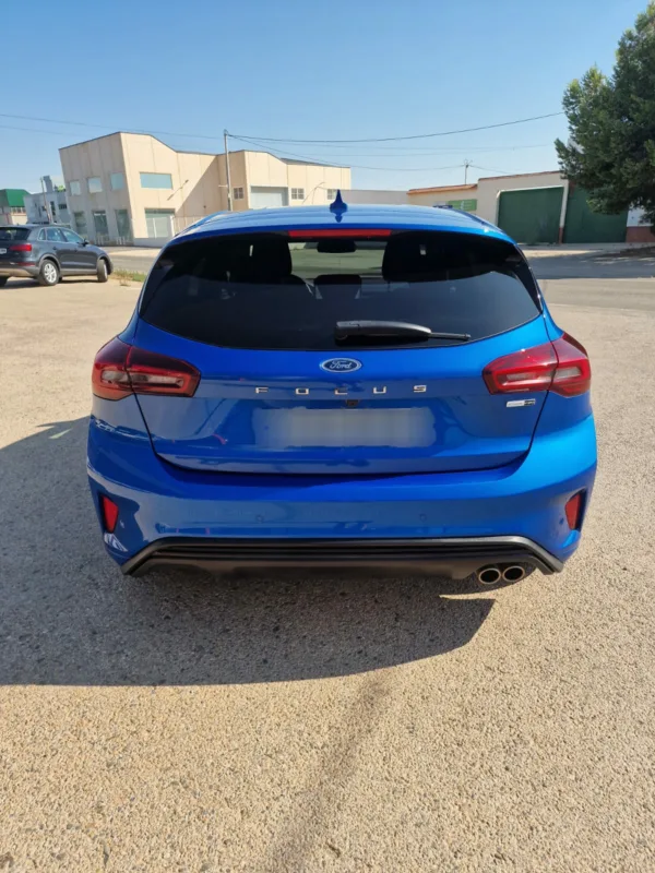 FORD FOCUS 1.0 125CV PAQUETE EX. ST LINE MICROHIBRIDO - Imagen 4