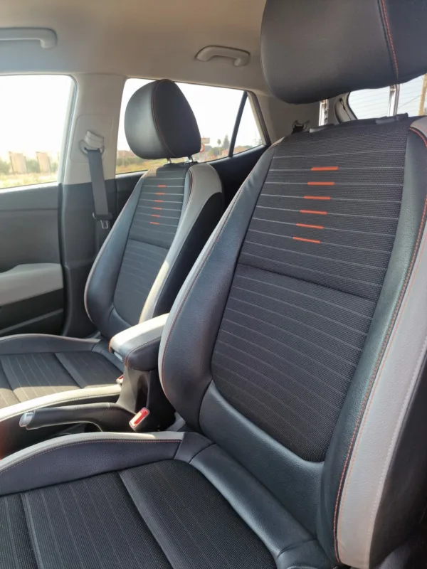 KIA STONIC 1.6 CRDI 115CV - Imagen 9