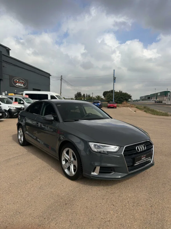 AUDI A3 1.6 TDI 115CV - Imagen 3