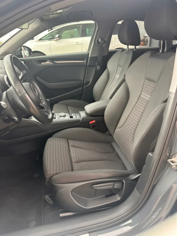 AUDI A3 1.6 TDI 115CV - Imagen 10
