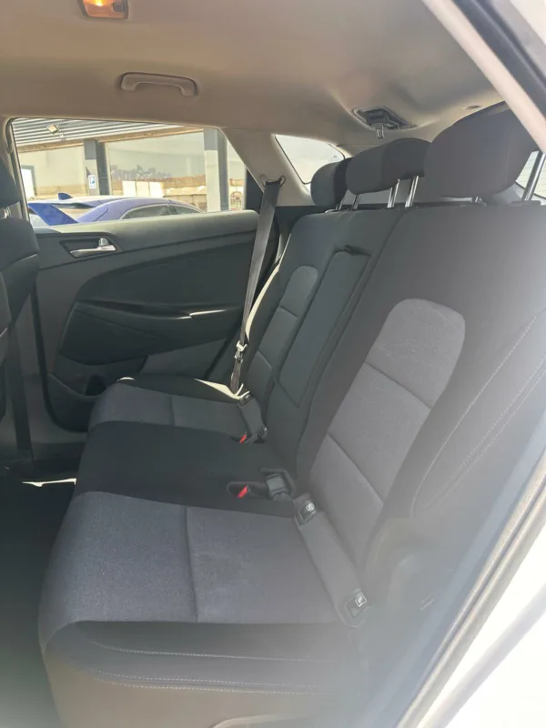 HYUNDAI TUCSON 1.6 CRDI 116CV 48V HIBRIDO - Imagen 9