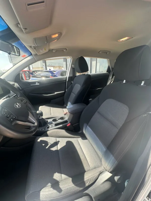 HYUNDAI TUCSON 1.6 CRDI 116CV 48V HIBRIDO - Imagen 7