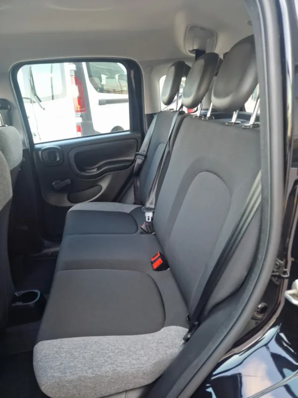 FIAT PANDA CITY LIFE 1.0 HYBRID 70CV - Imagen 6