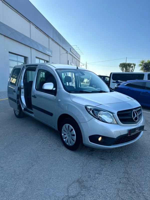 MERCEDES-BENZ CITAN 1.5 DCI 110CV - Imagen 2