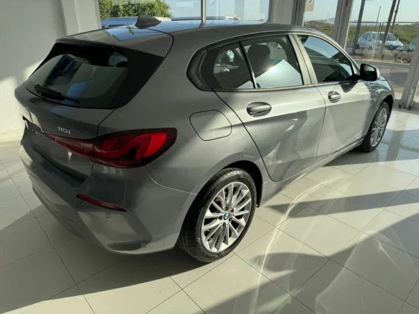 BMW SERIE 1 118I 136CV AUTOMATICO - Imagen 4