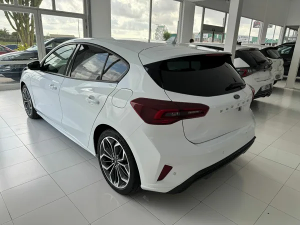 FORD FOCUS ST LINE 125CV MICROHIBRIDO - Imagen 3