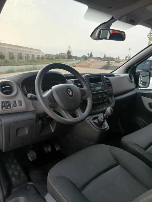 RENAULT TRAFIC 1.6 DCI 120CV 9 PLAZAS - Imagen 5