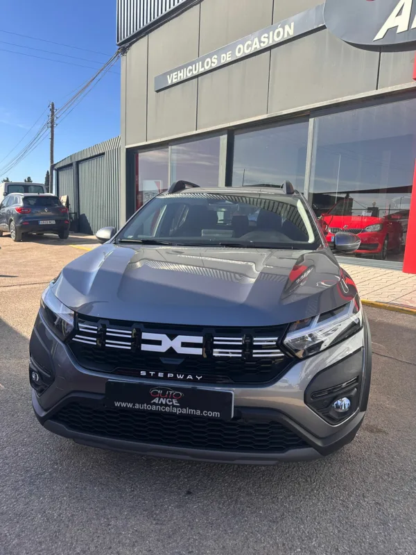 DACIA SANDERO STEPWAY 1.0 TCE 101CV ETIQUETA ECO 08/2025