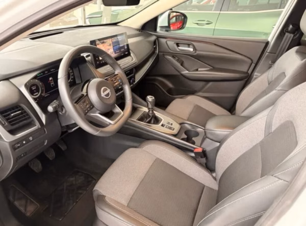 NISSAN QASHQAI 1.3 140CV MHEV 2025 - Imagen 5