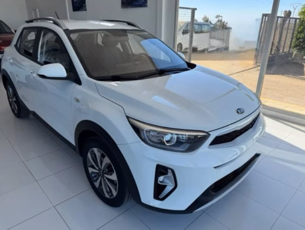 KIA STONIC 1.2 MPI 84CV - Imagen 3