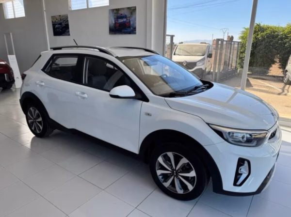 KIA STONIC 1.2 MPI 84CV - Imagen 4