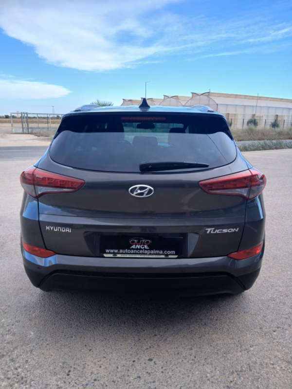 HYUNDAI TUCSON 1.7 CRDI 140CV AUTOMATICO - Imagen 5
