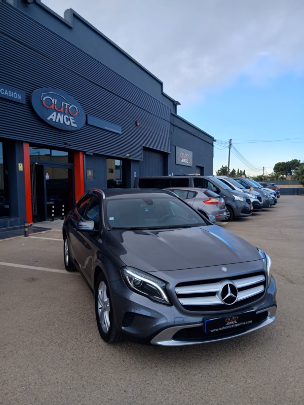 MERCEDES-BENZ GLA 200d 2.1 136CV