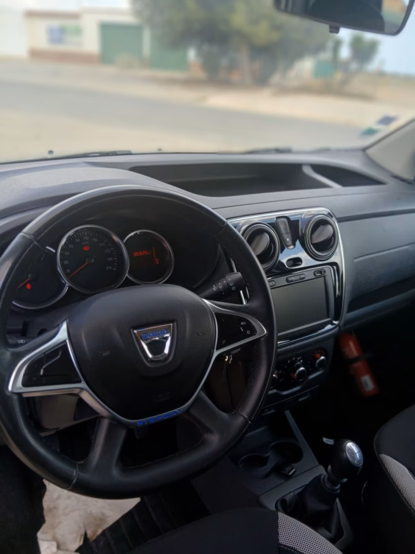 DACIA DOKKER STEPWAY 1.5 DCI 95CV - Imagen 4