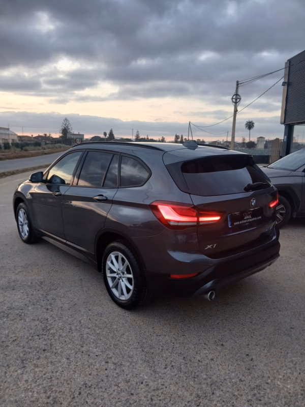 BMW X1 sDrive 16d 1.5 116CV AUTOMATICO - Imagen 3
