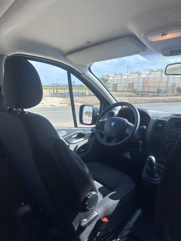 RENAULT TRAFIC 1.6 DCI 125CV 8 PLAZAS - Imagen 4