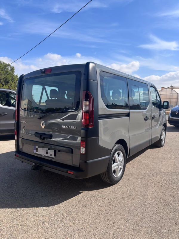 RENAULT TRAFIC 1.6 DCI 125CV 8 PLAZAS - Imagen 3