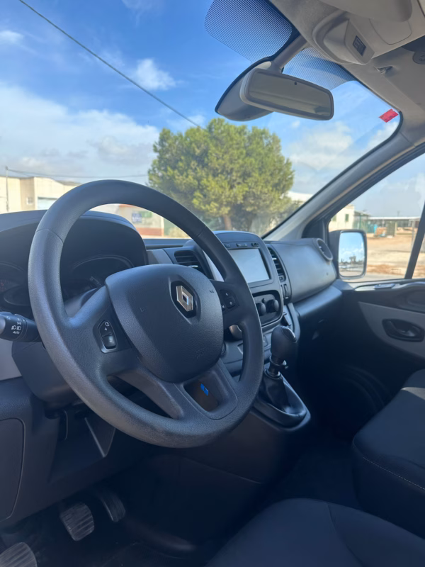 RENAULT TRAFIC 1.6 DCI 125CV 9 PLAZAS - Imagen 5