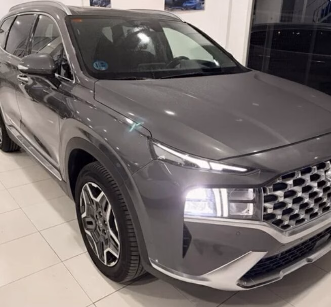 HYUNDAI SANTA FE HYBRID 2021 230CV - Imagen 8