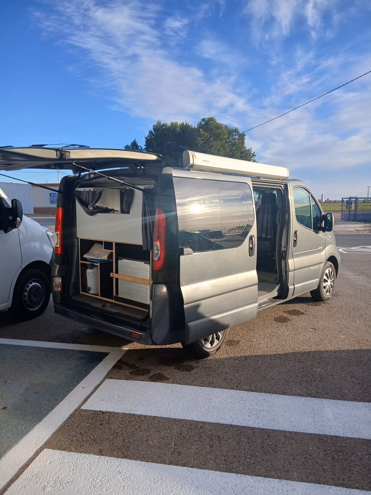 RENAULT TRAFIC 1.9 DCI 90CV CAMPER - Imagen 2