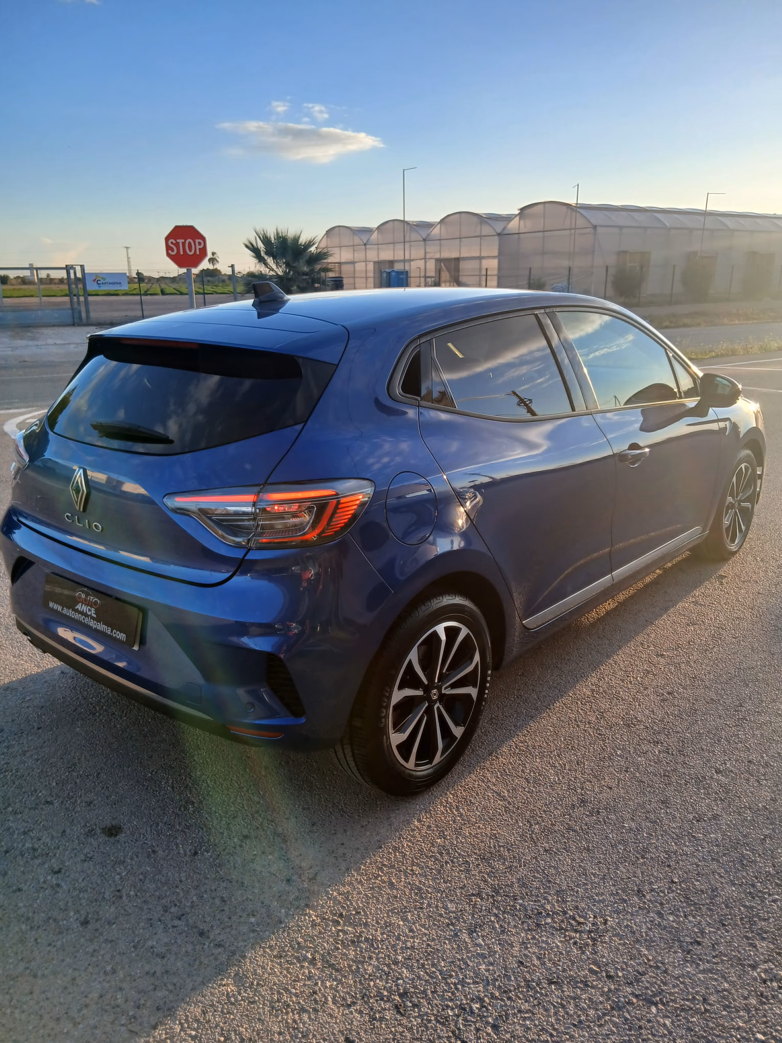 RENAULT CLIO ZEN 1.0 TCE 91CV - Imagen 4