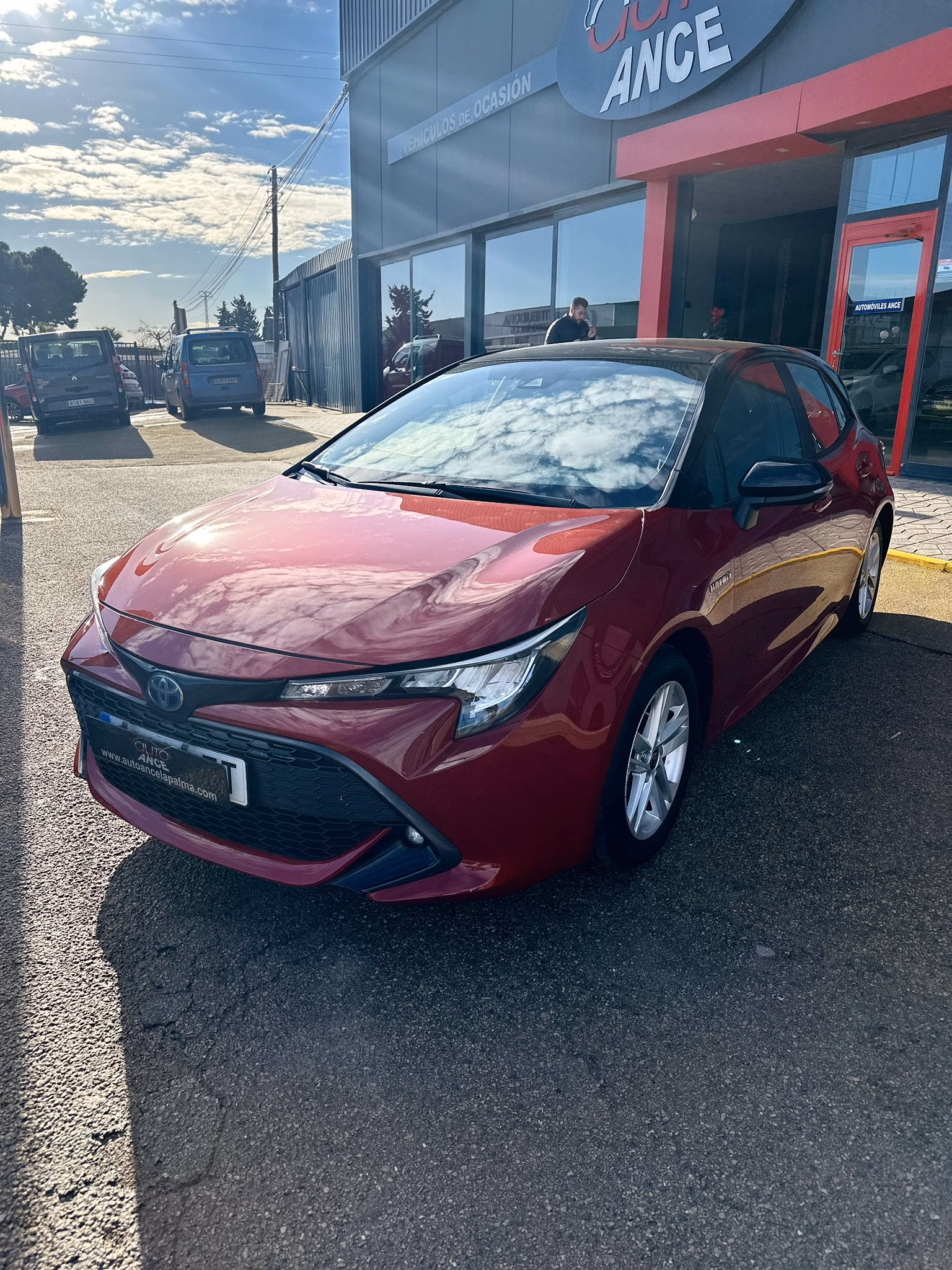 TOYOTA COROLLA 1.8 125H 122CV HIBRDIO AUTOMATICO - Imagen 3