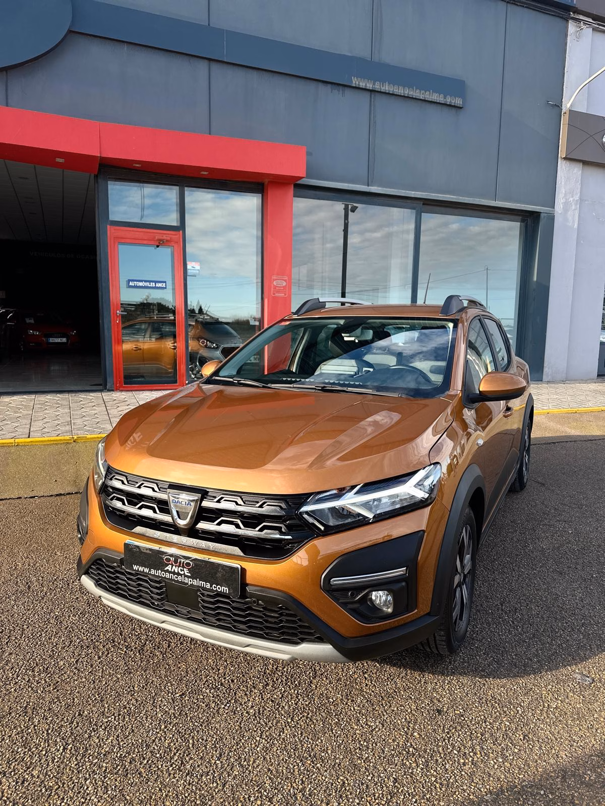 DACIA SANDERO STEPWAY 1.0 101CV GASOLINA + GLP