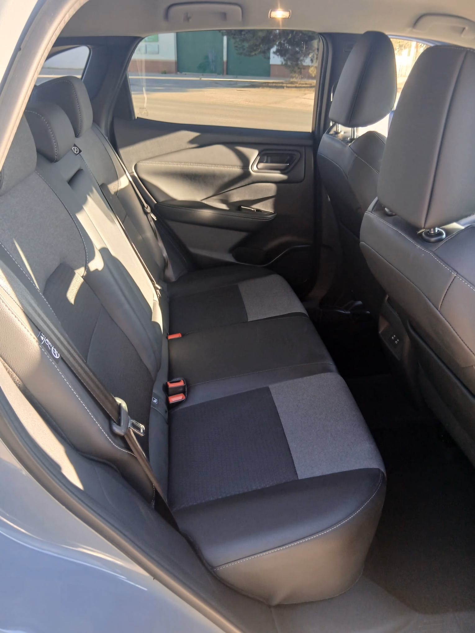 NISSAN QASHQAI N-CONNECTA 1.3 DIG-T 140CV MHEV (ETIQUETA ECO) - Imagen 9