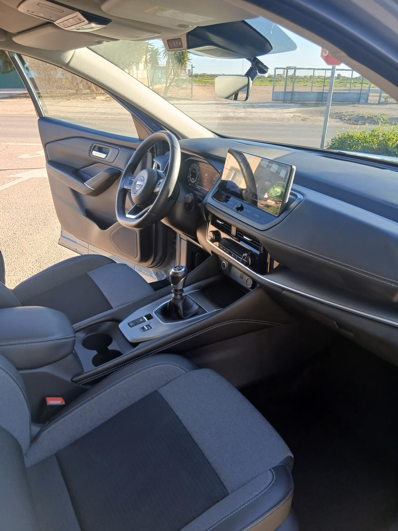 NISSAN QASHQAI N-CONNECTA 1.3 DIG-T 140CV MHEV (ETIQUETA ECO) - Imagen 7