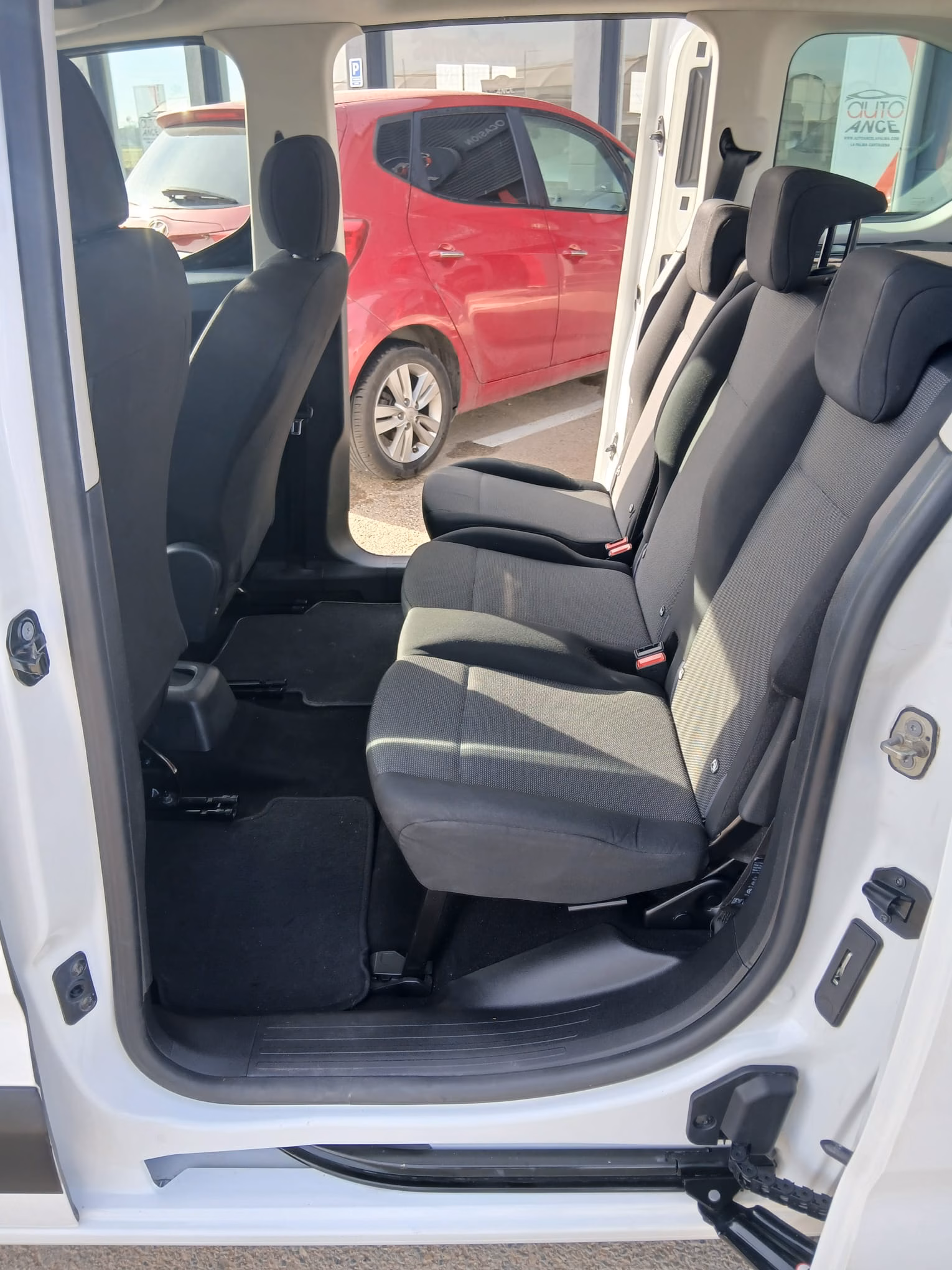 CITROEN BERLINGO 1.5 BLUEHDI 100CV - Imagen 7