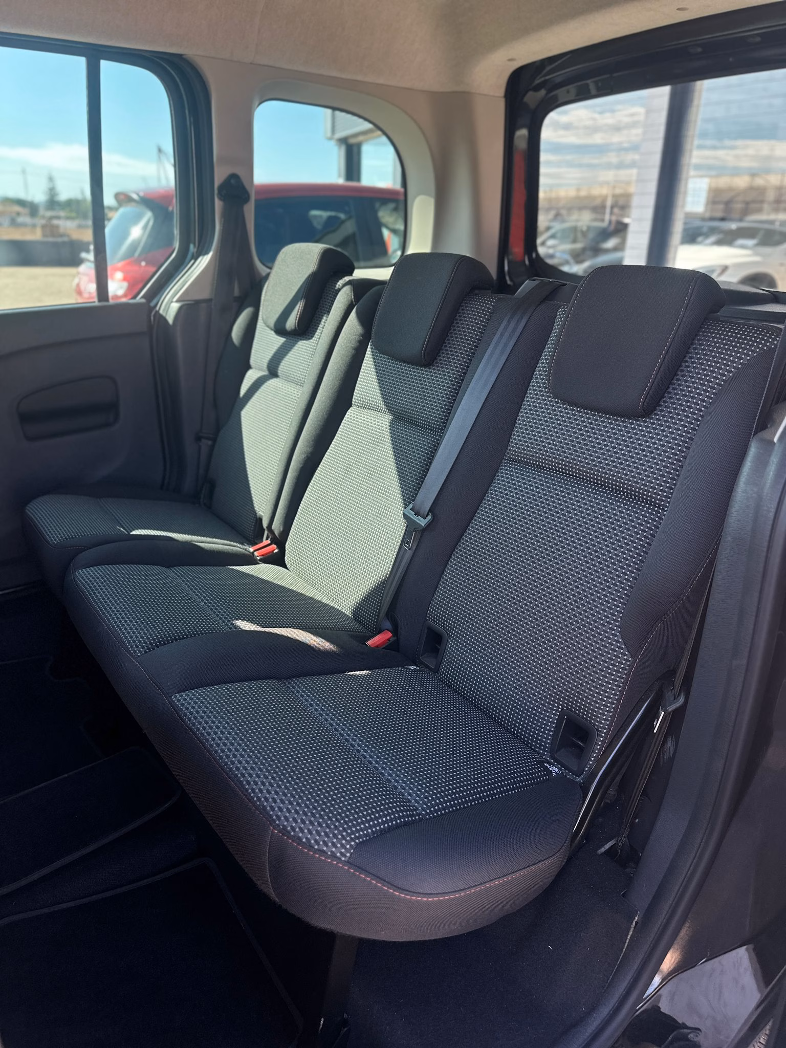 MERCEDES-BENZ CITAN 1.5 DCI 110CV - Imagen 8