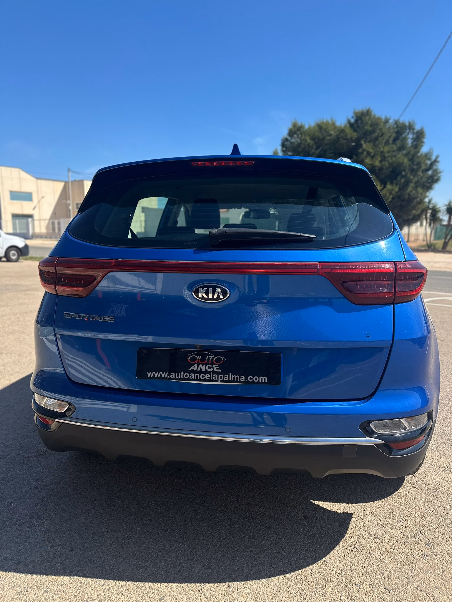 KIA SPORTAGE 1.6 CRDI 136CV - Imagen 3