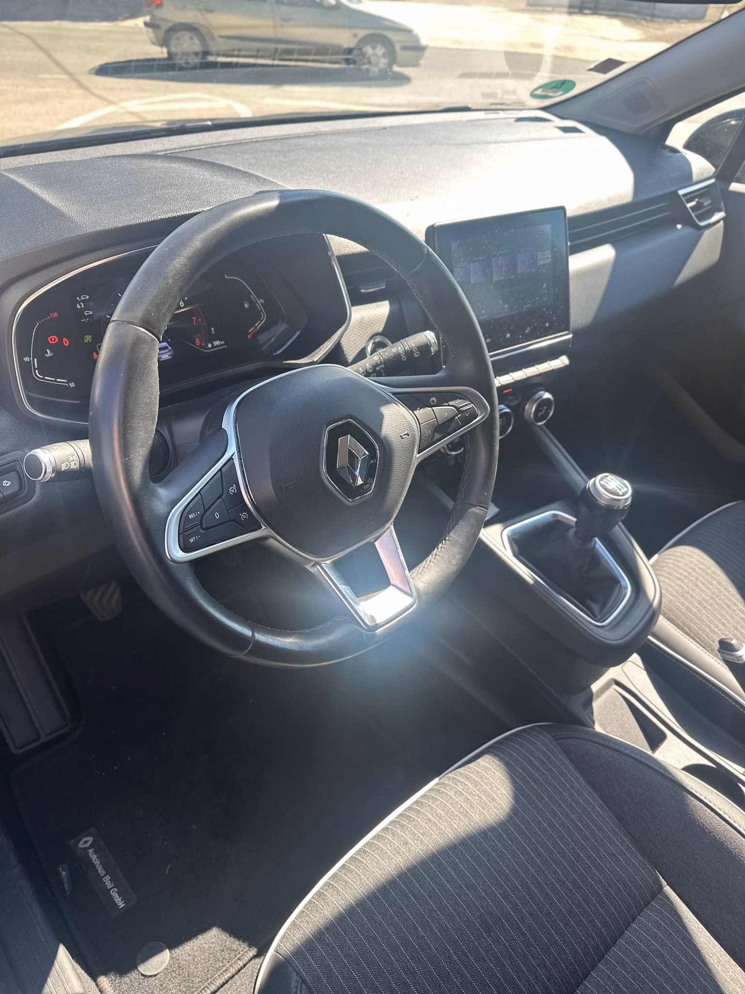 RENAULT CLIO 1.0 TCE 91CV - Imagen 8