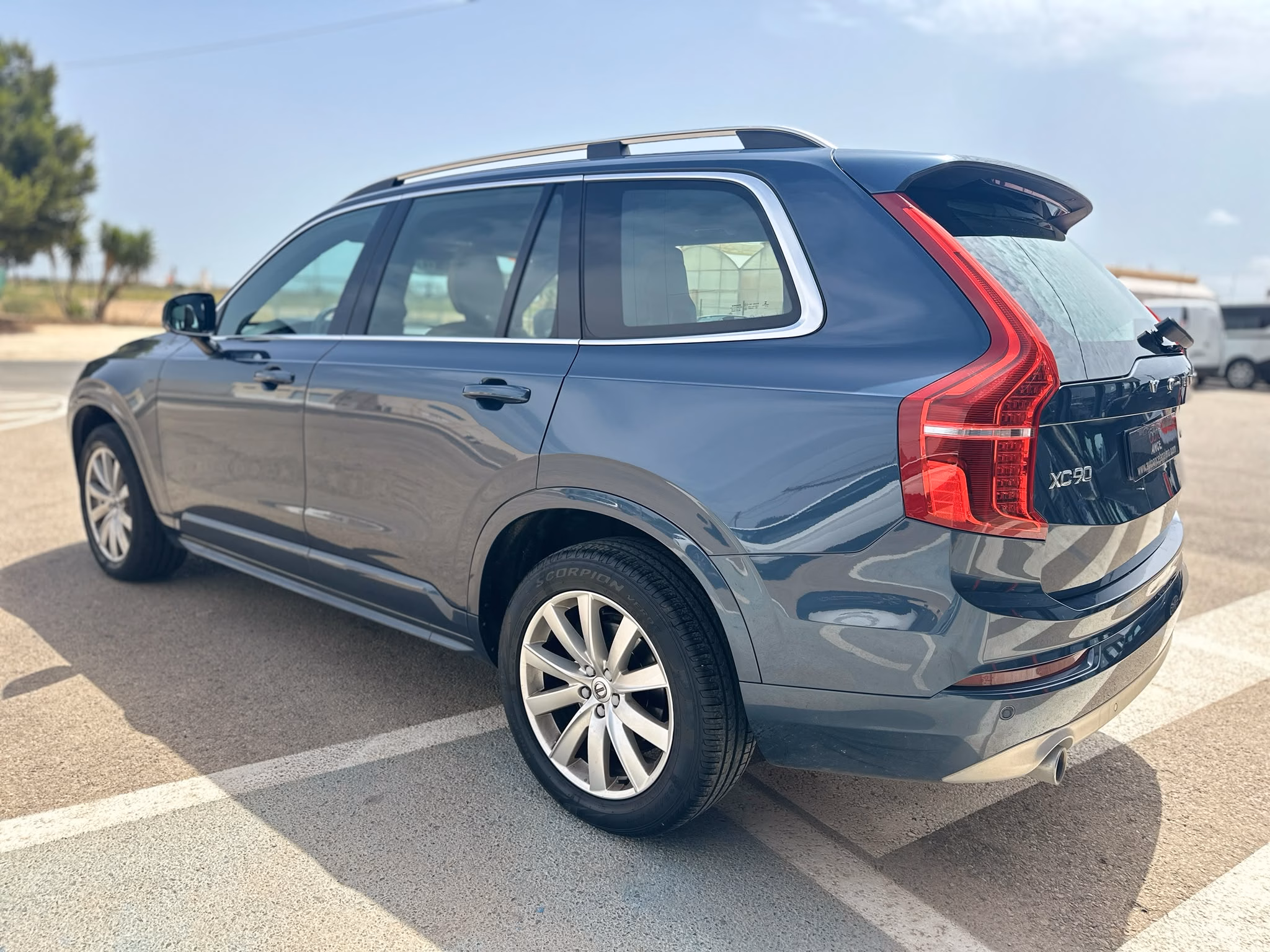 VOLVO XC90 D5 AWD 2.0 235CV AUTOMATICO 7 PLAZAS - Imagen 6