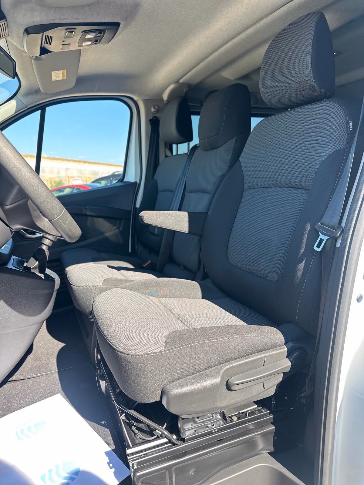 RENAULT TRAFIC 2.0 DCI 110CV L2H1 9 PLAZAS - Imagen 11